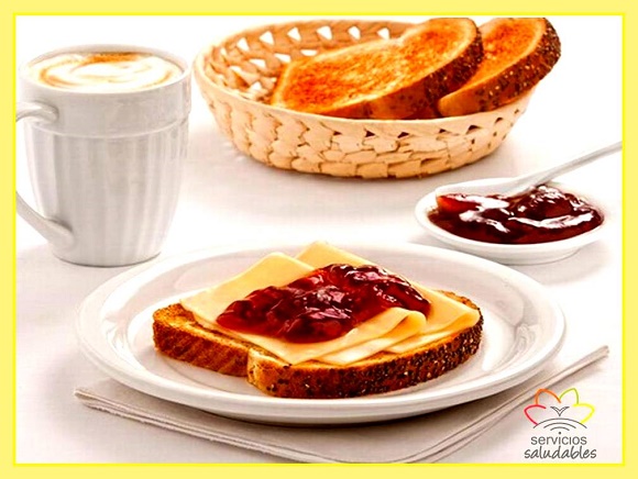 ¿Sabías qué…el desayuno te ayuda a bajar de peso?