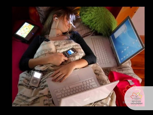 ¿Sabí­as que el uso de celulares o tablets hasta  altas horas de la noche...