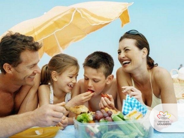 5 CLAVES PARA MANTENERNOS SALUDABLES EN VACACIONES… Y NO MORIR EN EL INTENTO…